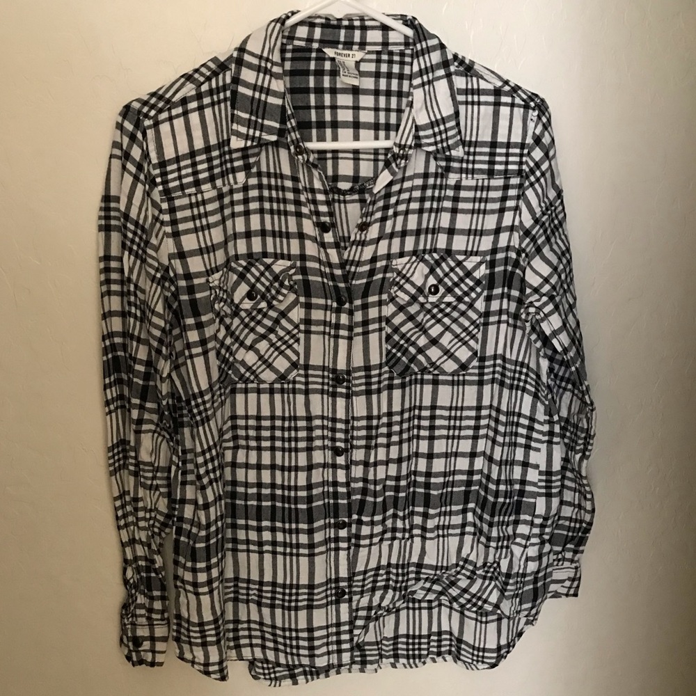 Forever 21, Size M, Black and White Flannel